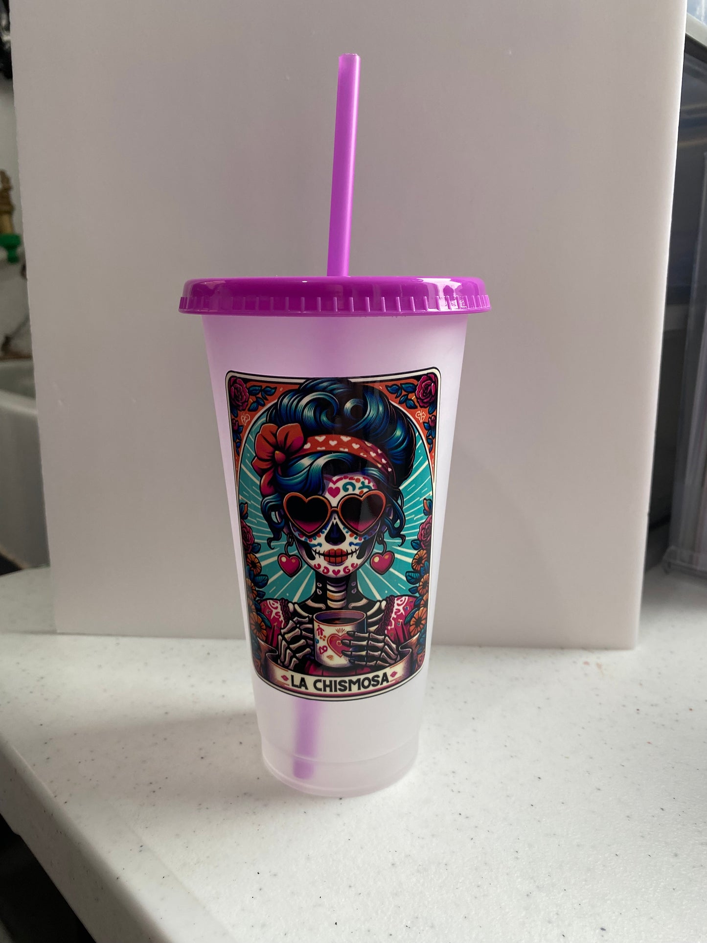 24oz plastic cold cup with purple lid & straw